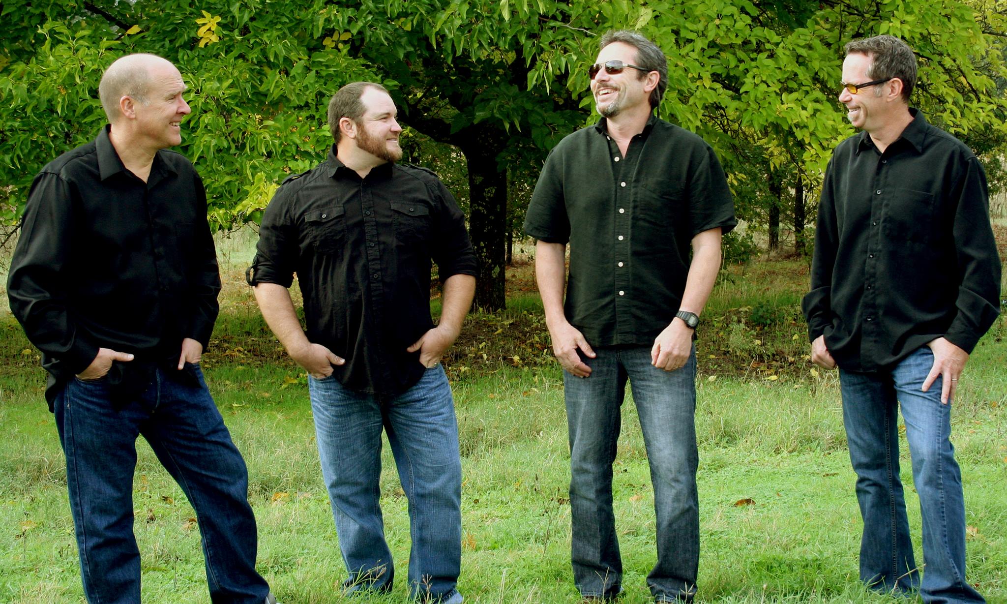 Live Music by The Unmentionables